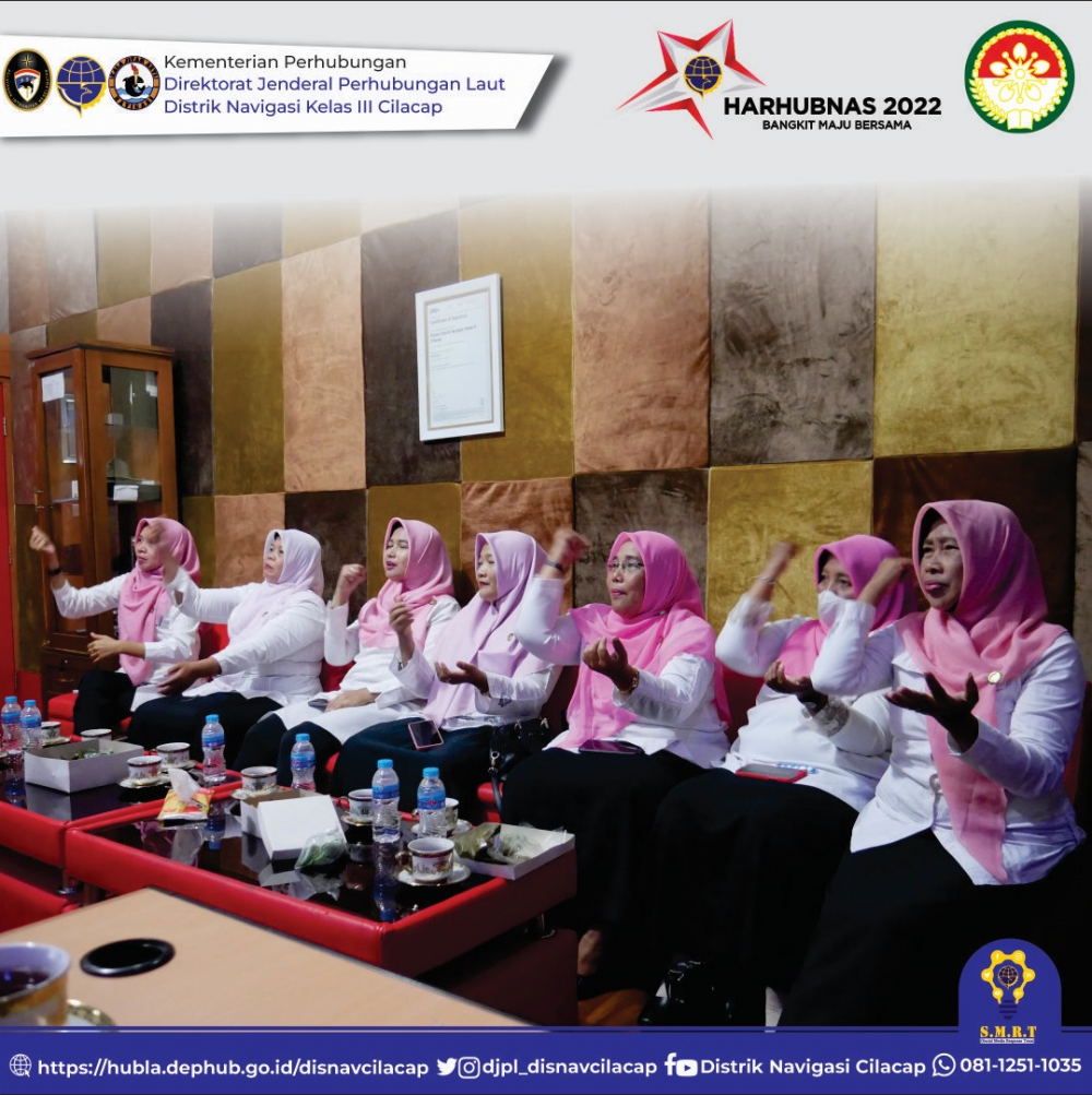Dalam rangka memperingati Hari Perhubungan Nasional 2022, Dharma Wanita Persatuan Kemenhub menyelenggarakan program kerja Bidang Pendidikan dengan tema “Keluarga Cerdas Berlalu-lintas”.