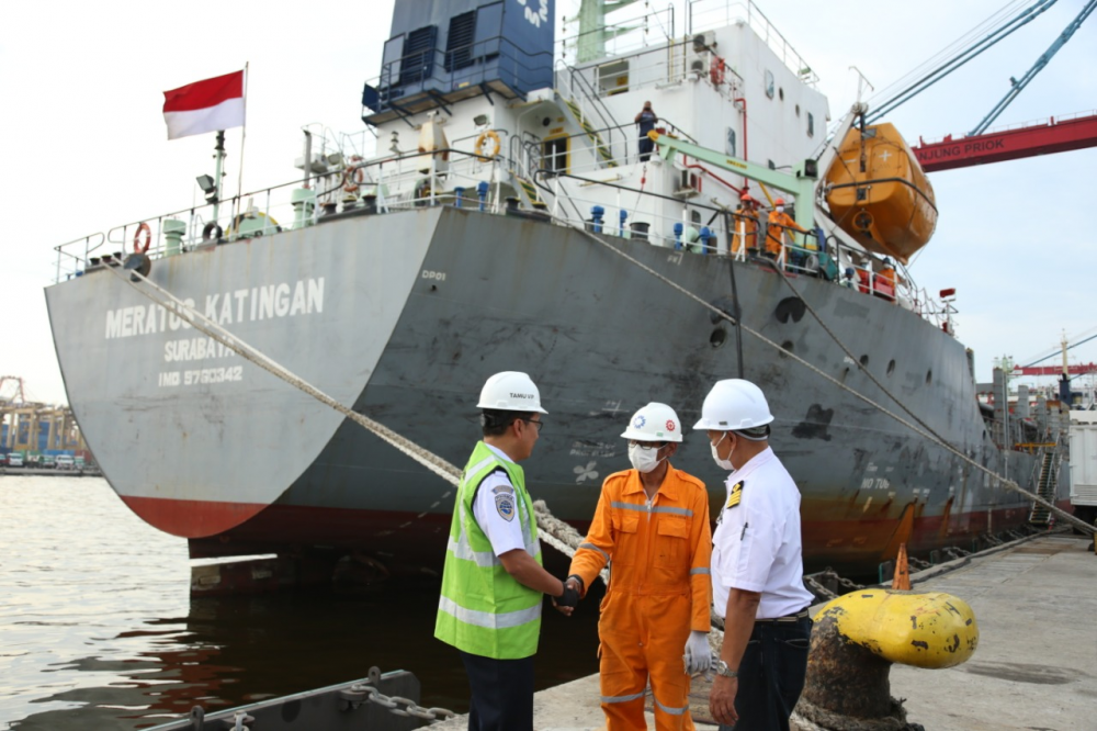 DIRJEN PERHUBUNGAN LAUT TINJAU KESIAPAN PENERAPAN PENGGUNAAN ON-SHORE POWER SUPPLY DI PELABUHAN TANJUNG PRIOK