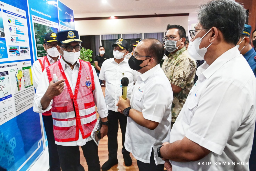 Menhub Dorong Produktivitas Pelabuhan Kuala Tanjung Layani KEK Sei Mangkei