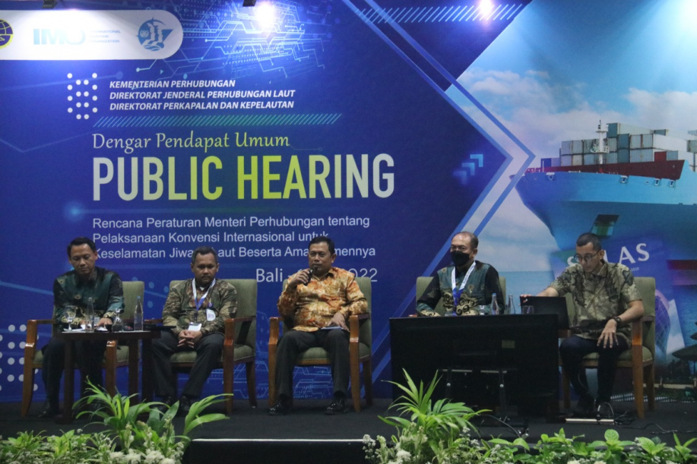 SUSUN PERATURAN MENTERI PERHUBUNGAN MENGENAI KESELAMATAN JIWA DI LAUT, DITJEN HUBLA GELAR RAPAT DENGAR PENDAPAT UMUM