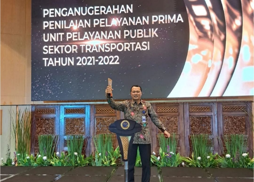 Sepuluh Unit Pelayanan Publik Di Lingkungan Ditjen Perhubungan Laut Raih Penghargaan Pelayanan Prima Sektor Transportasi 2021-2022