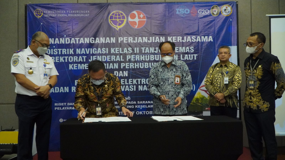 KEMENHUB JALIN KERJASAMA DENGAN BRIN KEMBANGKAN SISTEM CERDAS SARANA BANTU NAVIGASI PELAYARAN SMART BUOY