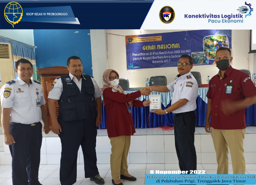 Mewujudkan Pelayanan Masyarakat yang Efektif, KSOP Probolinggo Laksanakan Gerai Nasional Pas Kecil dan SKK 60 Mill