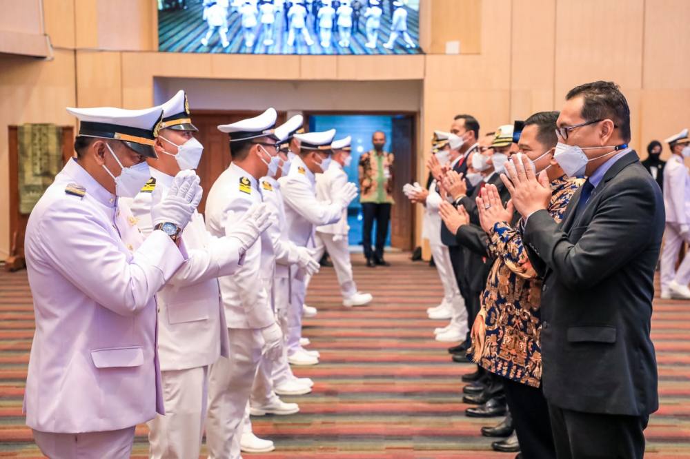 KEMENHUB LANTIK 3 ANGKATAN LULUSAN PERWIRA PANDU TINGKAT II