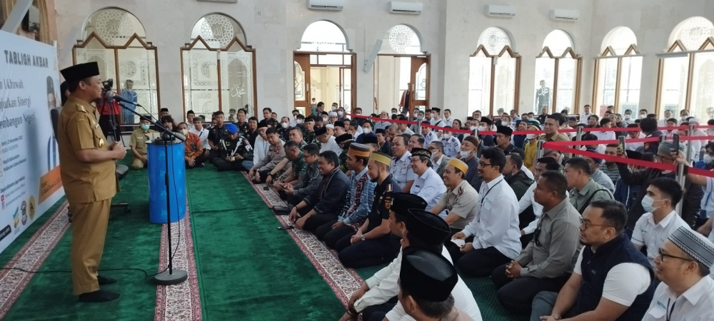 Kegiatan Tablig Akbar di Pelabuhan Makassar