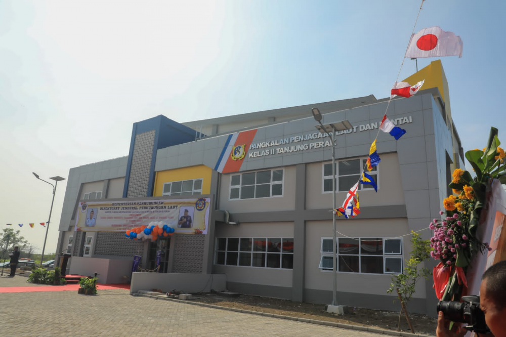 RESMI TEMPATI KANTOR BARU, PANGKALAN PLP TANJUNG PERAK KOMITMEN TINGKATKAN LAYANAN PUBLIK KEPADA MASYARAKAT