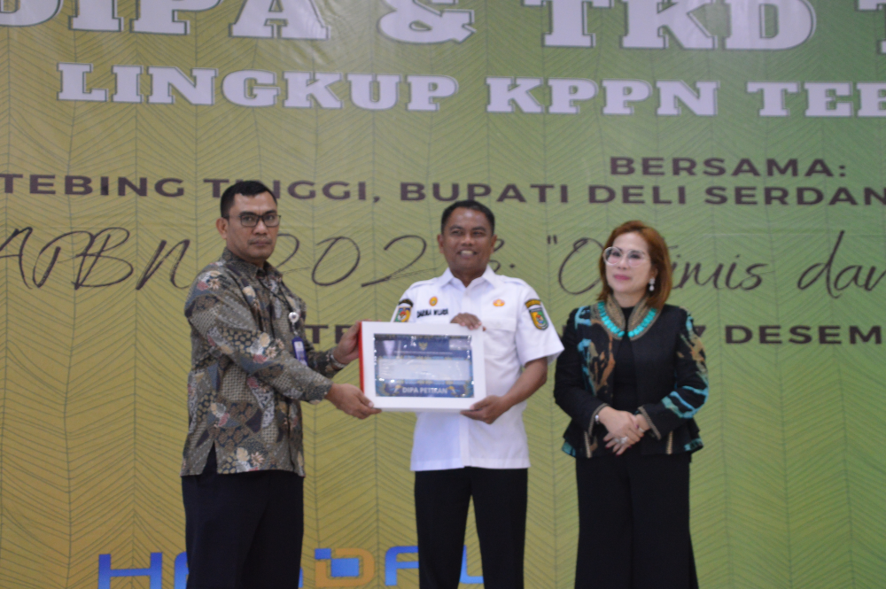 KEPALA UPP KELAS II TJ.BERINGIN MENGIKUTI PENYERAHAN DIPA DAN TKD T.A 2023 OLEH KEPALA KPPN TEBING TINGGI DIDAMPINGI BUPATI SERDANG BEDAGAI