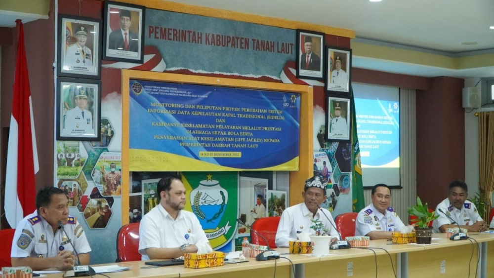 EDUKASI KESELAMATAN PELAYARAN SEJAK DINI, KEMENHUB  AJAK  MASYARAKAT TANAH LAUT TAATI ATURAN KESELAMATAN