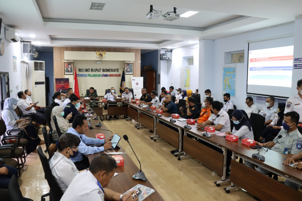 Kantor Otoritas Pelabuhan Utama Makassar menyelenggarakan Rapat Koordinasi Penyelenggaraan Angkutan Laut Natal 2022 dan Tahun Baru 2023