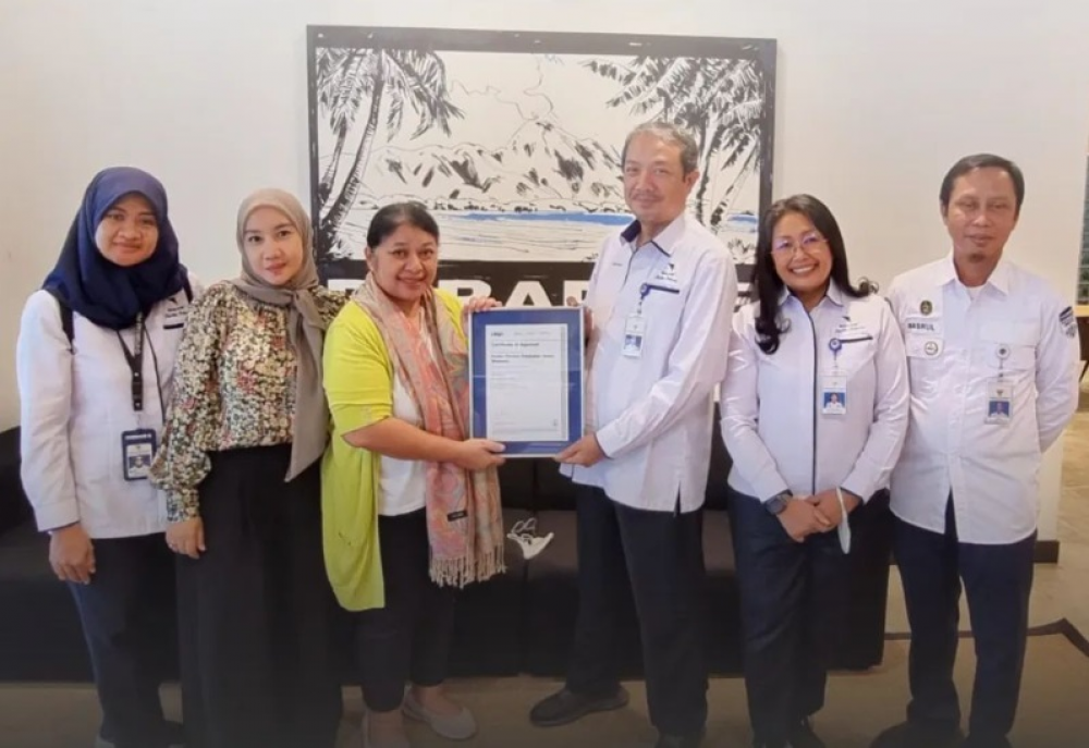 Kantor otoritas Pelabuhan Utama Makassar menerima Sertifikat ISO 9001:2015
