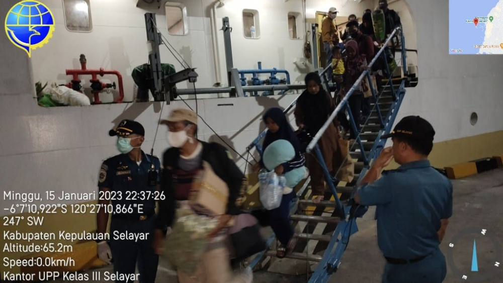 Embarkasi Debarkasi KM. Sabuk Nusantara 85
