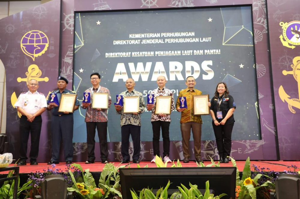 PERINGATI HUT KE 50, KPLP BERI PENGHARGAAN KEPADA PERSONIL DAN STAKEHOLDER LEWAT "KPLP AWARD 2023