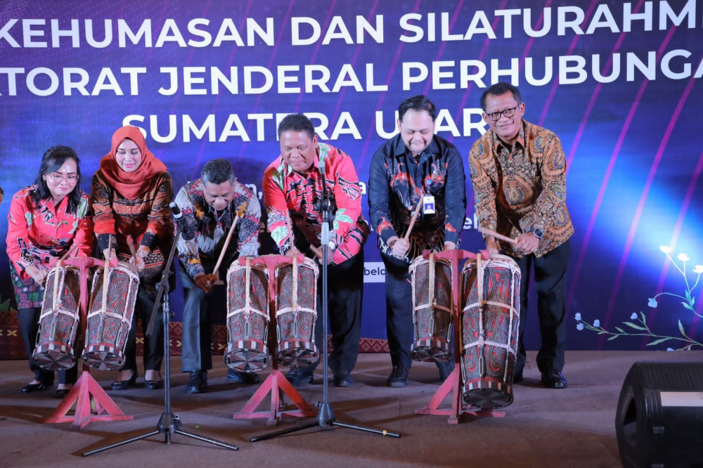 TINGKATKAN KOMPETENSI SDM DI BIDANG KEHUMASAN, DITJEN HUBLA GELAR BIMTEK KEHUMASAN DI BELAWAN