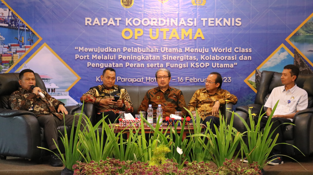 RAPAT KOORDINASI TEKNIS OTORITAS PELABUHAN UTAMA.