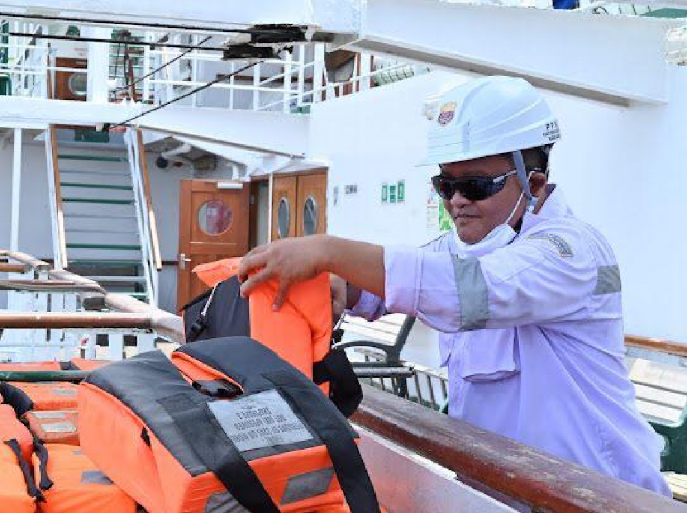 PERSIAPAN ANGKUTAN LAUT LEBARAN 2023, KEMENHUB MULAI LAKSANAKAN UJI KELAIKLAUTAN KAPAL
