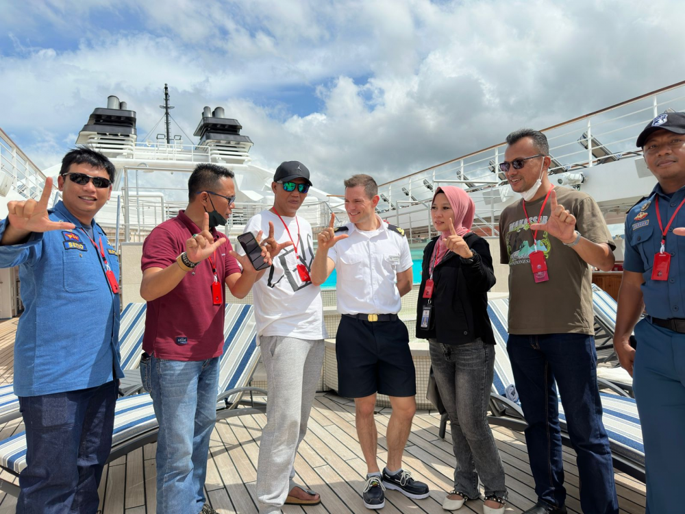 TINGKATKAN LAYANAN WISATA INTERNASIONAL DAN WSBK MANDALIKA 2023 KEMENHUB SIAP TERAPKAN ISPS CODE DI DERMAGA GILI MAS