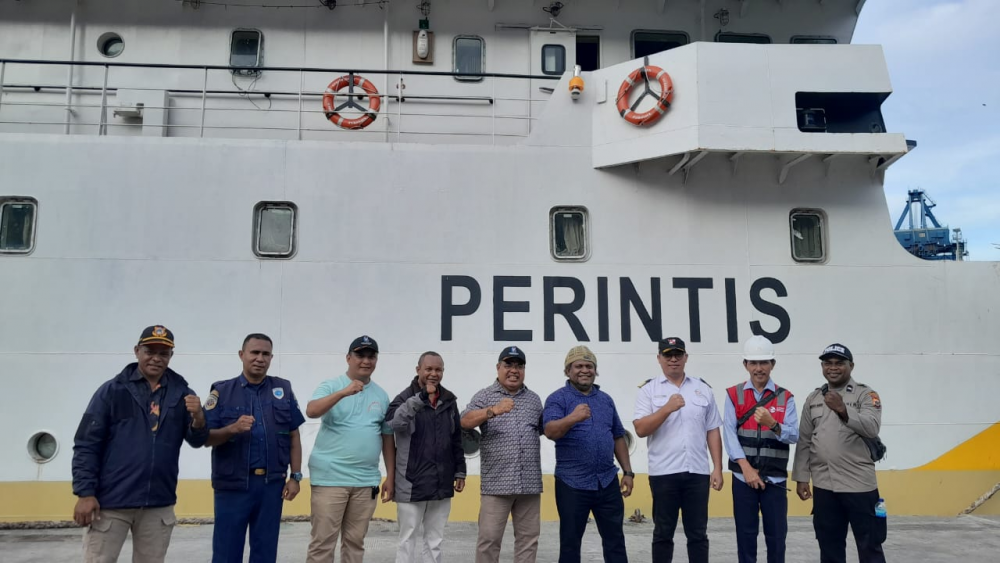 Dukung Kegiatan Keagamaan di Papua, Ditjen Hubla Tugaskan PT. PELNI Kerahkan Dua Kapal Perintis