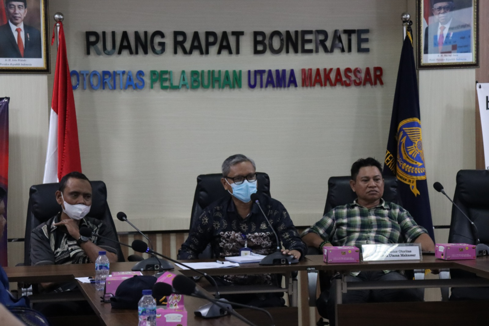 Kantor Otoritas Pelabuhan Utama Makassar mengadakan Sosialisasi PM 8 Tahun 2023
