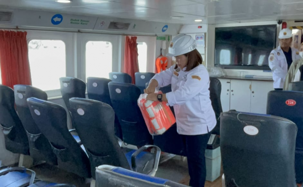 SIAP LAYANI ANGKUTAN LEBARAN, KEMENHUB PASTIKAN KELAIKLAUTAN KAPAL PENUMPANG DI KEPULAUAN RIAU