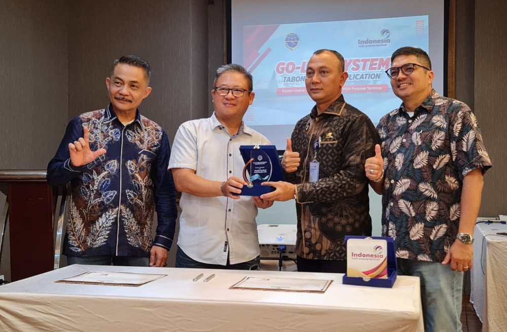 TERINTEGRASI DENGAN INAPORTNET, KEMENHUB DUKUNG PENERAPAN TABONEO PORT DI BANJARMASIN