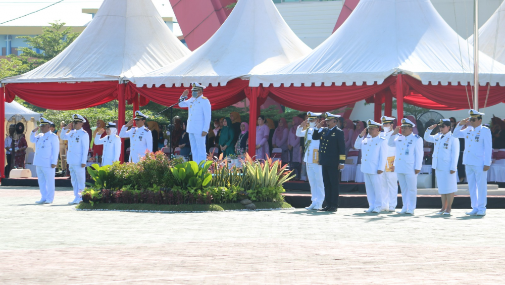 Wisuda Gabungan PIP Makassar dan Poltekpel Barombong