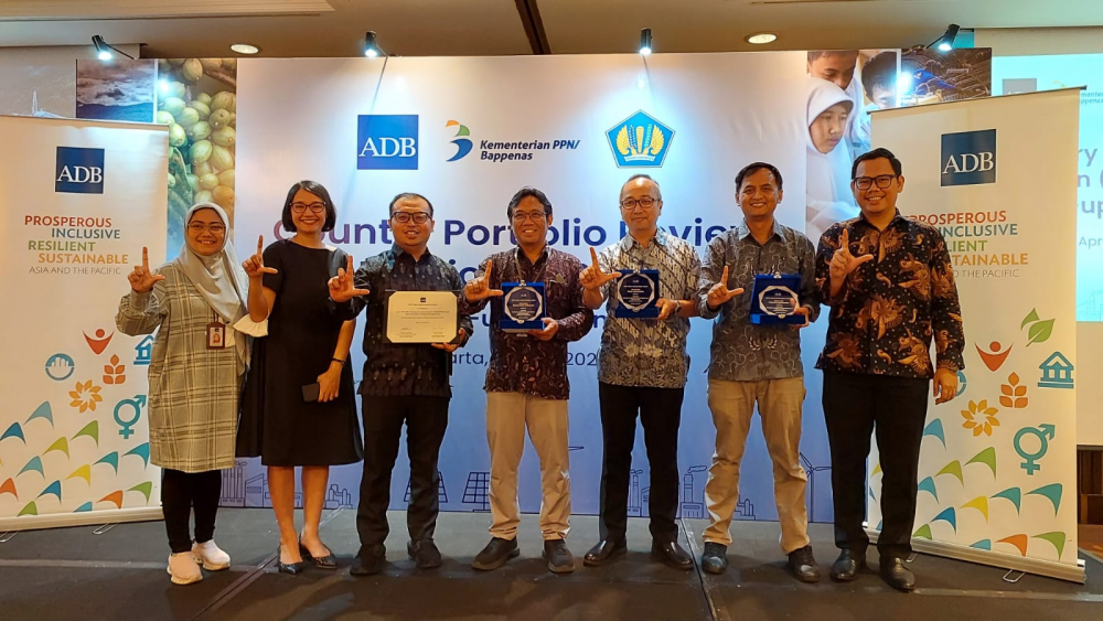 REKONSTRUKSI PELABUHAN TERDAMPAK GEMPA DI PALU, KEMENHUB RAIH PENGHARGAAN DARI ADB
