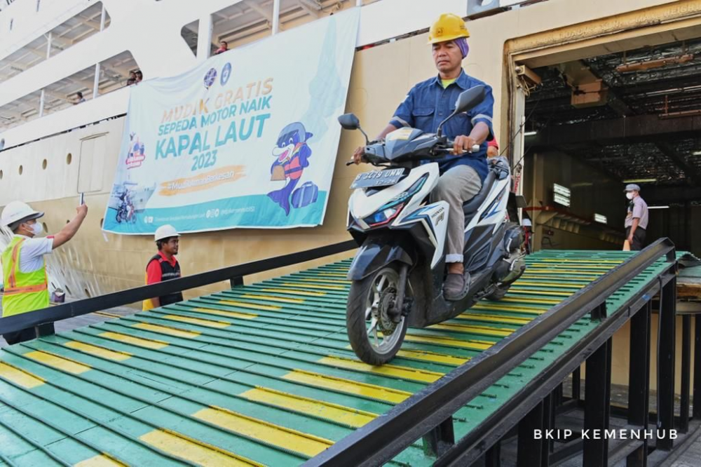 Peserta Mudik Balik Tiba di Priok