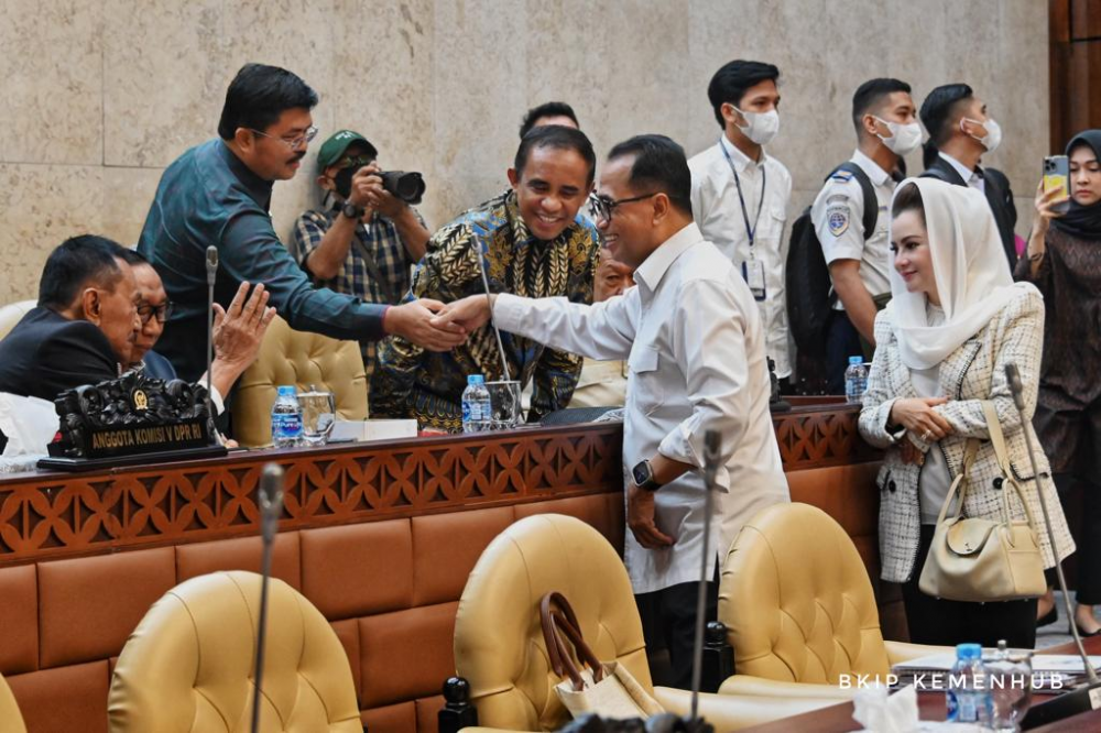 *Komisi V DPR Apresiasi Tinggi Pemerintah dalam Penanganan Arus Mudik dan Balik Lebaran 2023*