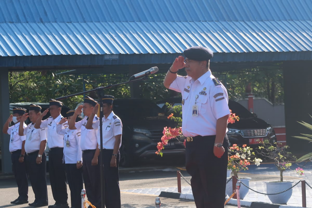 UPACARA SENIN TANGGAL 22 MEI 2023