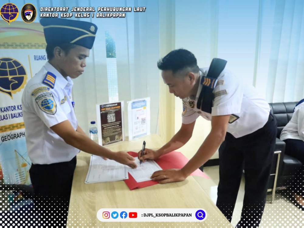 Pembuatan Yel-Yel dan Penandatanganan Komitmen Bersama Deklarasi WBK