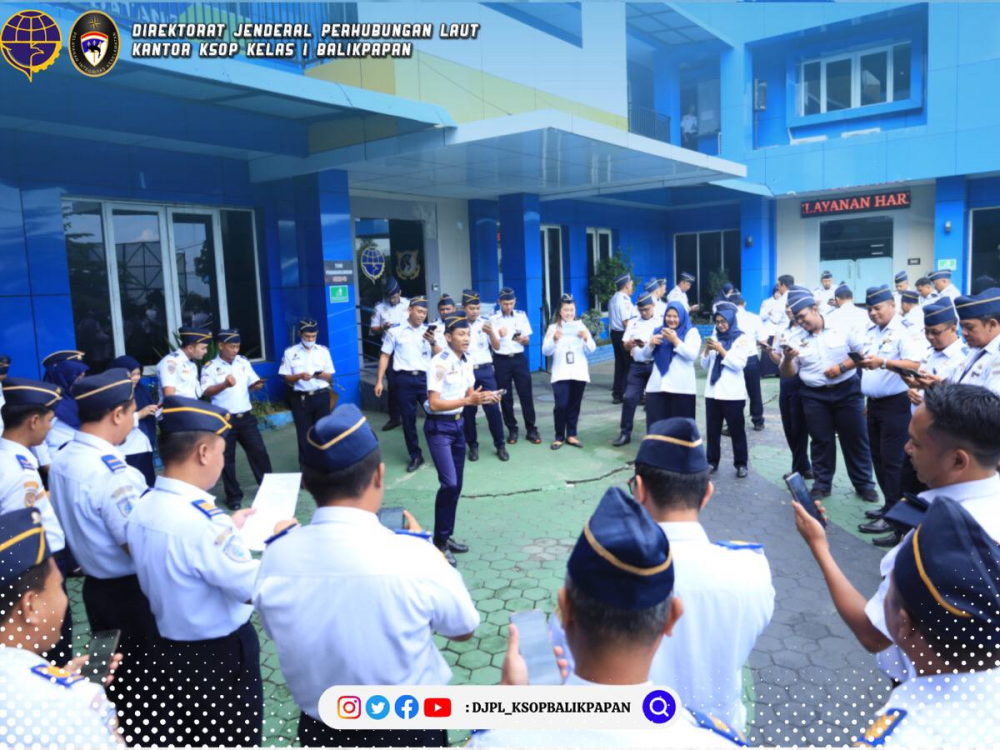 Pembuatan Yel-Yel dan Penandatanganan Komitmen Bersama Deklarasi WBK