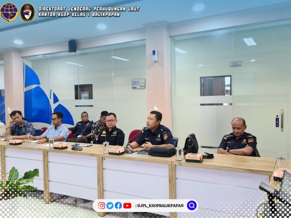 Gunakan Aplikasi Barcode Untuk Pengawasan Truck Monitor Transportasi Laut