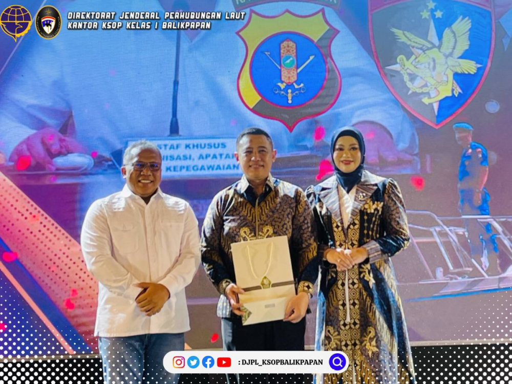 Hadiri Pisah Sambut Dirpolairud Polda Kaltim