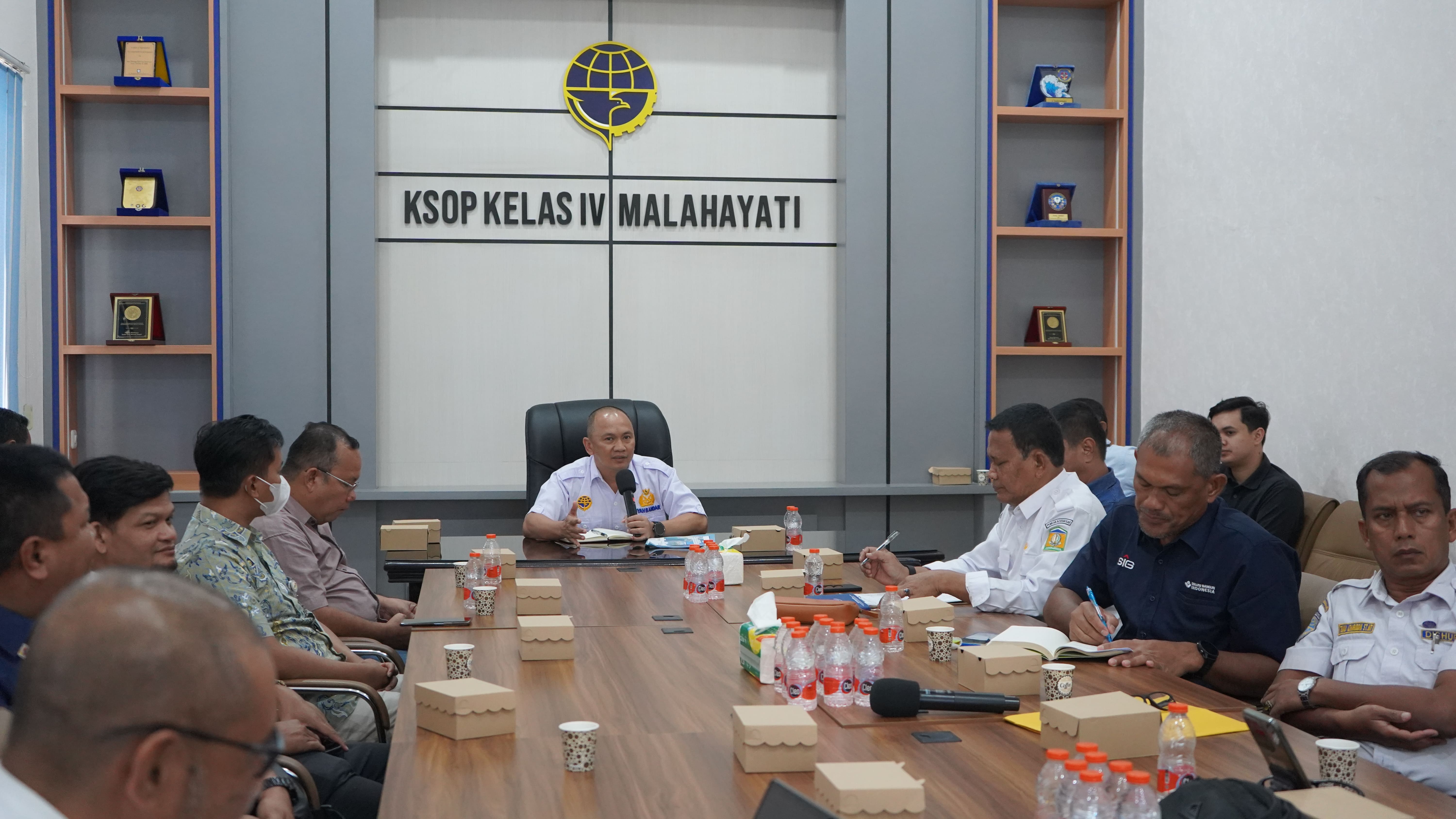 KSOP Malahayati Sosialisasikan Revisi Perairan Wajib Pandu Pelabuhan Malahayati dan Penetapan Ulang Perairan Pandu Luar Biasa Pelabuhan Tersus Lhoknga