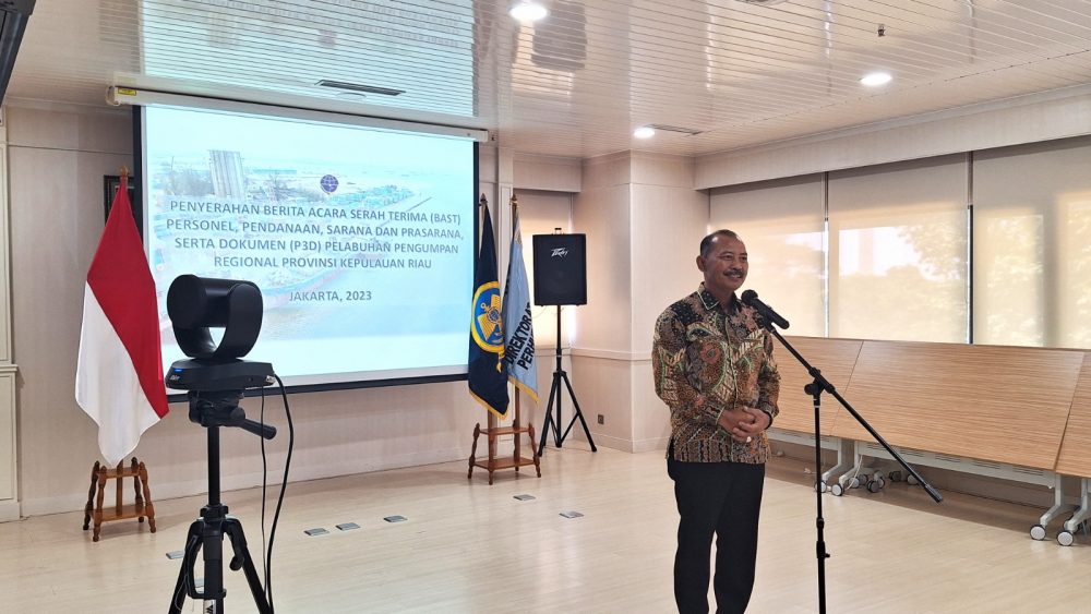 KEMENHUB SERAH TERIMAKAN P3D PELABUHAN PENGUMPAN REGIONAL KEPADA PEMPROV KEPULAUAN RIAU