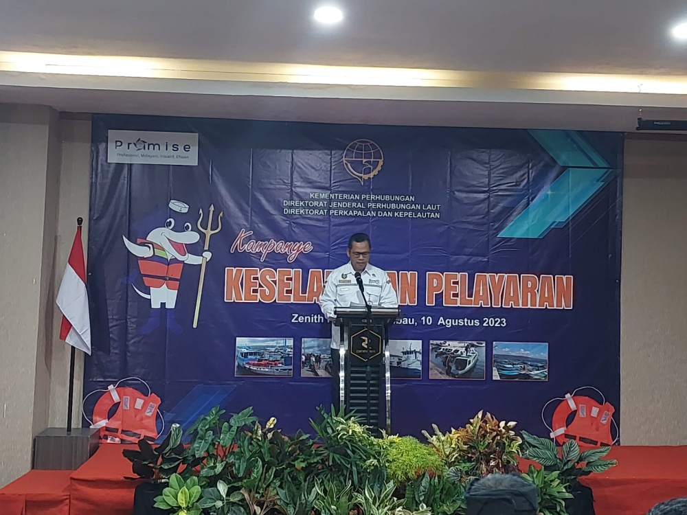 KEMENHUB GELAR KAMPANYE KESELAMATAN PELAYARAN DI BAU BAU, MASYARAKAT IKUT BERPARTISIPASI DENGAN ANTUSIAS