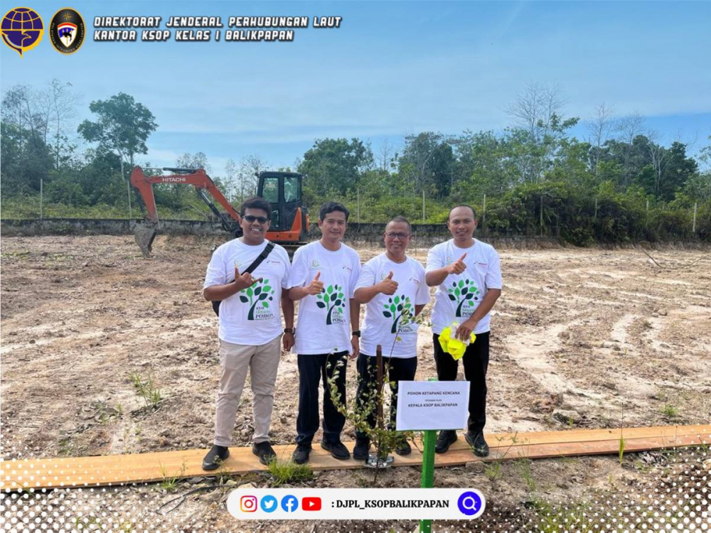 Hadiri Peresmin Sarana dan Prasarana Serta Penanaman Pohon