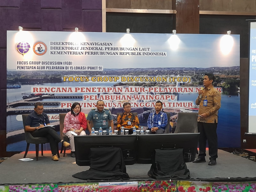 Kemenhub Berkomitmen Untuk Membangun Alur-Pelayaran yang Aman dan Berkelanjutan di Pelabuhan Waingapu-NTT