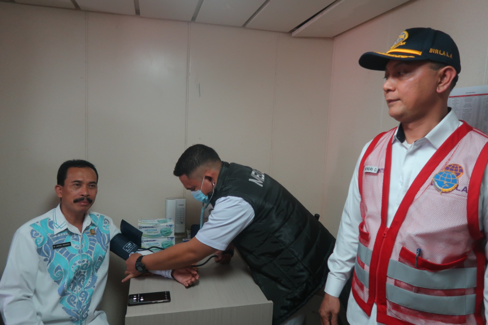 Dorong Kemajuan Konektivitas di Daerah, Kemenhub Luncurkan Program Penempatan Tenaga Medis di Kapal Perintis Pangkalan Gorontalo