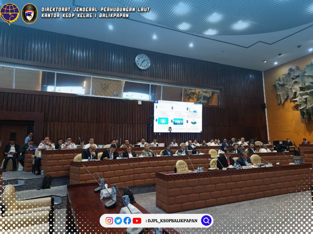 Hadiri Rapat Dengar Pendapat Komisi V DPR RI