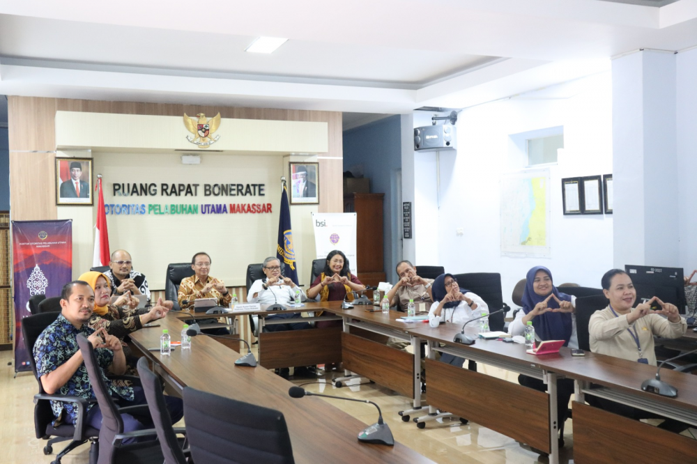 Kantor Otoritas Pelabuhan Utama Makassar, mengikuti Pelaksanaan Launching Logo dan Tagline Harhubnas 2023