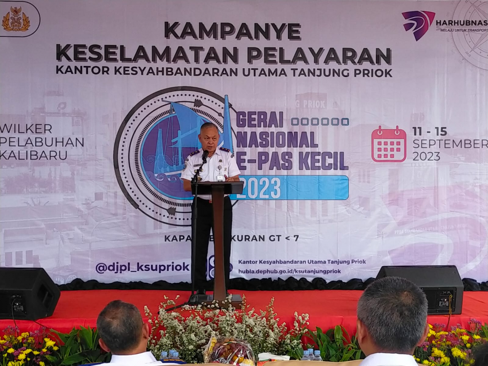 KEMENHUB BUKA GERAI NASIONAL PAS KECIL DI KALIBARU SECARA GRATIS