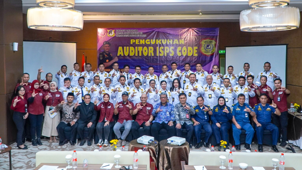 UJUNG TOMBAK KEAMANAN KAPAL DAN FASILITAS PELABUHAN, KEMENHUB KEMBALI KUKUHKAN 30 AUDITOR ISPS CODE