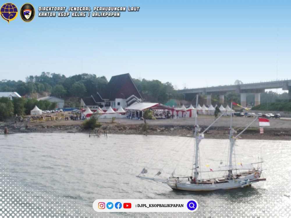 Kepala KSOP Dampingi Menhub Tanam Pohon Mangrove