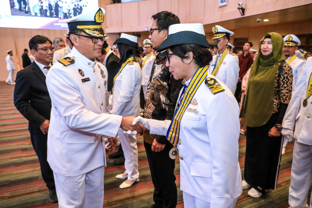 KEMENHUB LANTIK 92 PERWIRA PANDU, 3 DIANTARANYA PANDU WANITA