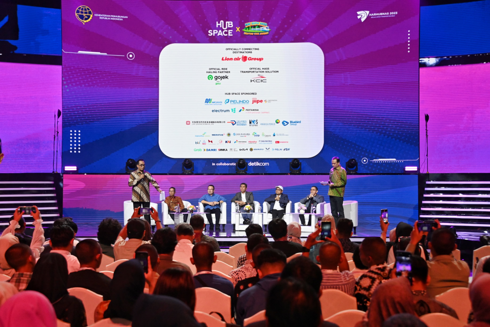 Pameran Transportasi Dan Travel Fair Hub Space 2023 Menhub Ajak Masyarakat Membangun Budaya Baru Melalui Transportasi Massal
