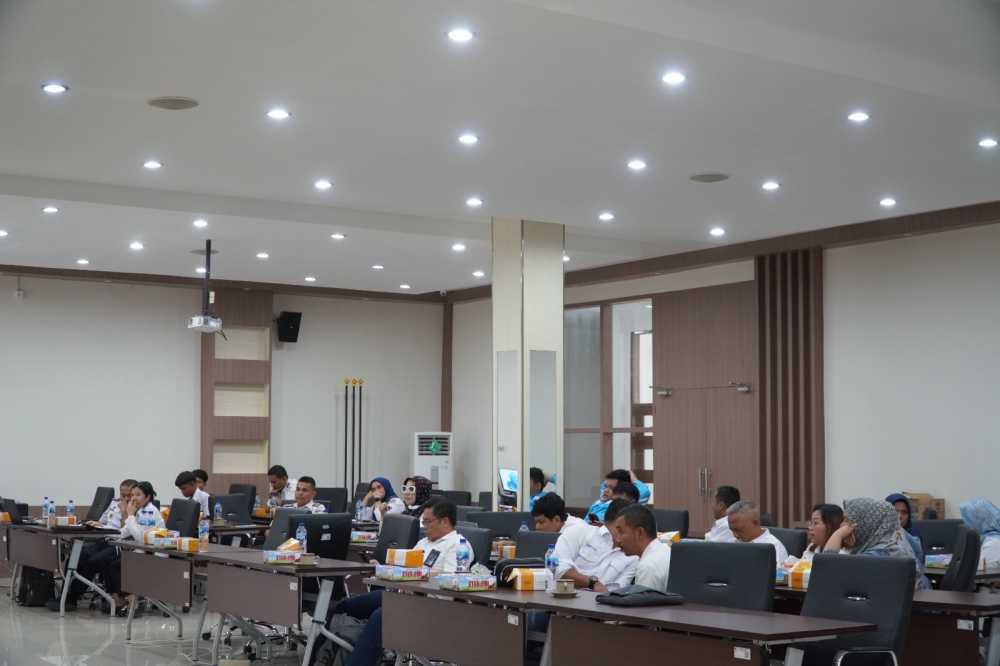 =Evaluasi Standar Kinerja Pelayanan Operasional Pelabuhan Belawan Bulan September 2023 dan Triwulan III Tahun 2023=