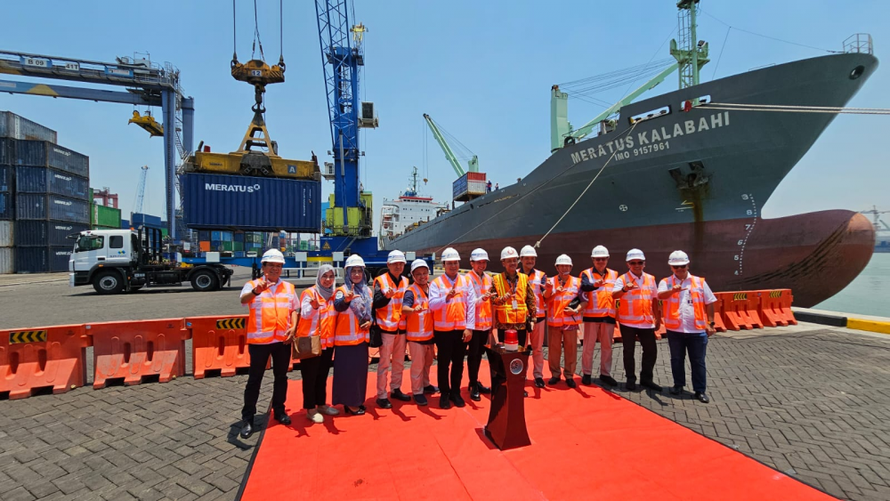 TRAYEK TOL LAUT HUB-SPOKE CLUSTER NTT UNTUK PENINGKATAN LAYANAN DISTRIBUSI BAPOKTING