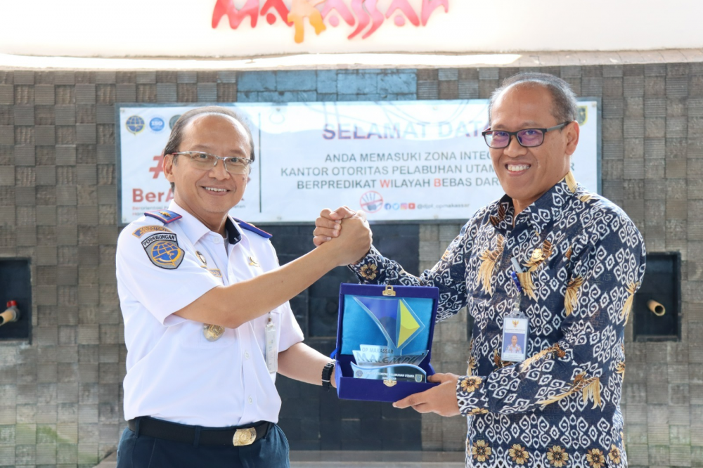 Studi Banding Pelayanan Publik