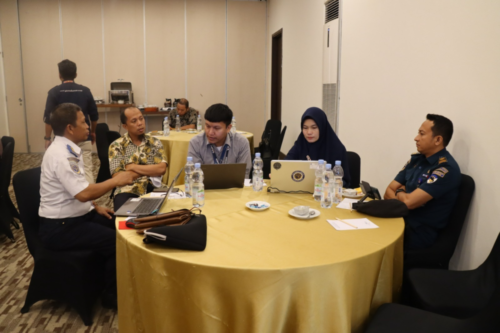 Rekonsiliasi Data Operasional Konsesi PNBP Eksisting dan Non Eksisting di Pelabuhan Makassar Bulan September tahun 2023.